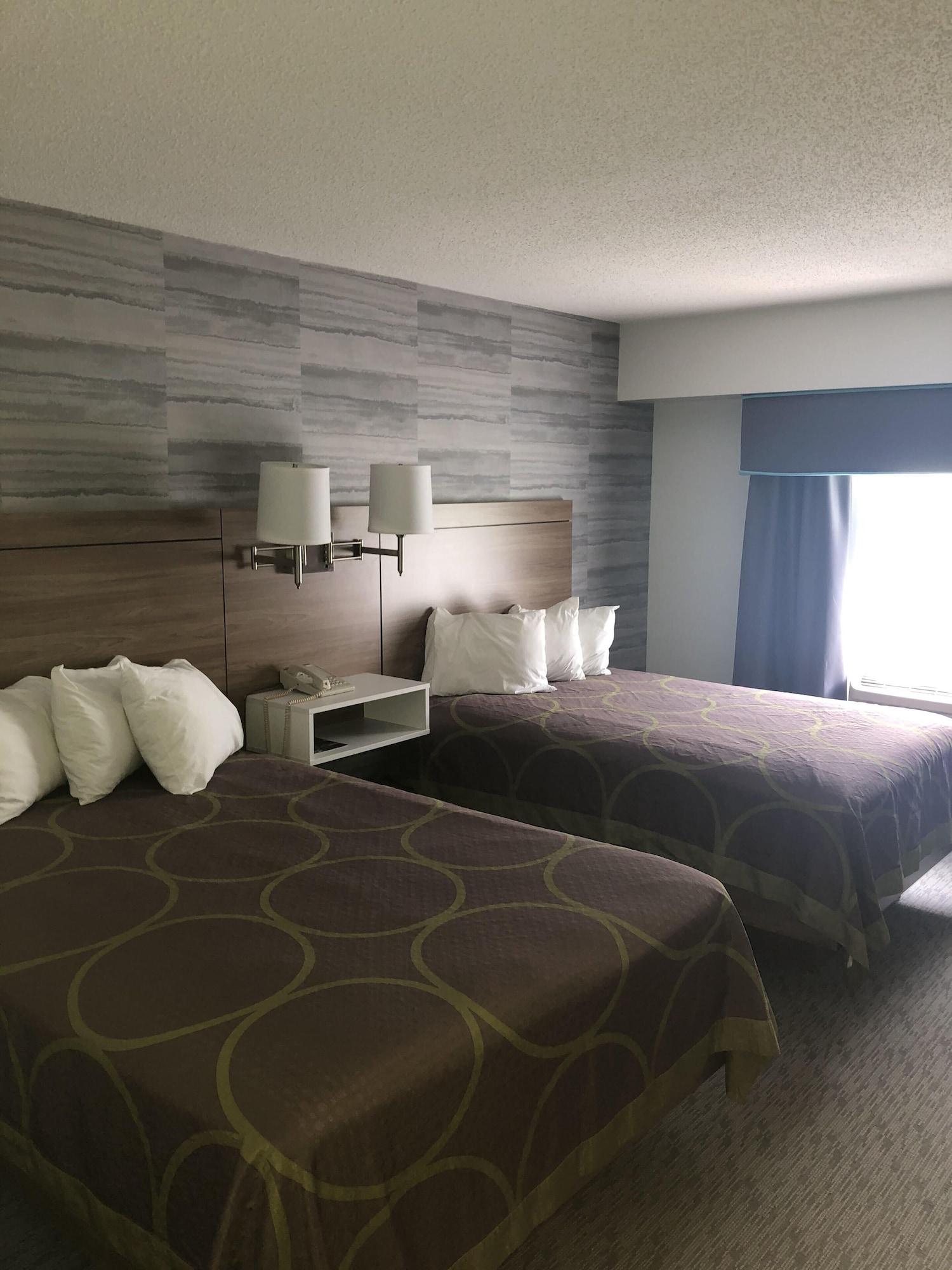 ซูเปอร์ 8 บาย วินด์แฮม แมนเชสเตอร์ แอร์พอร์ต Hotel ภายนอก รูปภาพ
